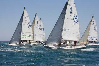 Hospitales Nisa-El Kevir en RI, "Bodaclick-Frerejean Frères"en TOM28MAX y Herbalife en J80 primeras posiciones provisionales de la XIV Copa Sotogrande Rives Hospitales Nisa-El Kevir en RI, "Bodaclick-Frerejean Frères"en TOM28MAX y Herbalife en J80 primeras posiciones provisionales de la XIV Copa Sotogrande Rives